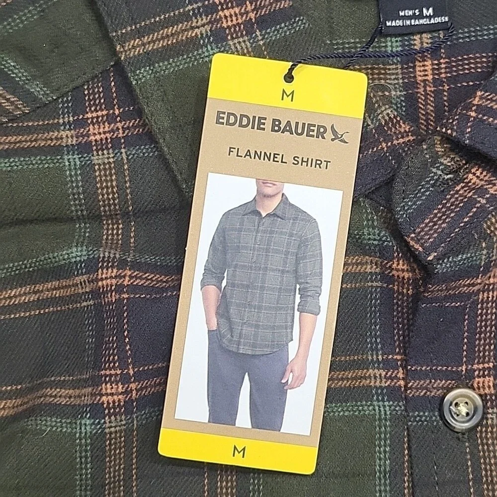 Eddie Bauer Mens Flannel Shirt Medium Size Green Button Front Long Sleeves Top